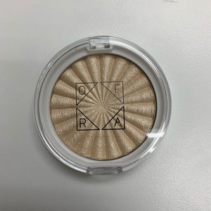 SOLD ON DEPOP Brand New Ofra Highlighter